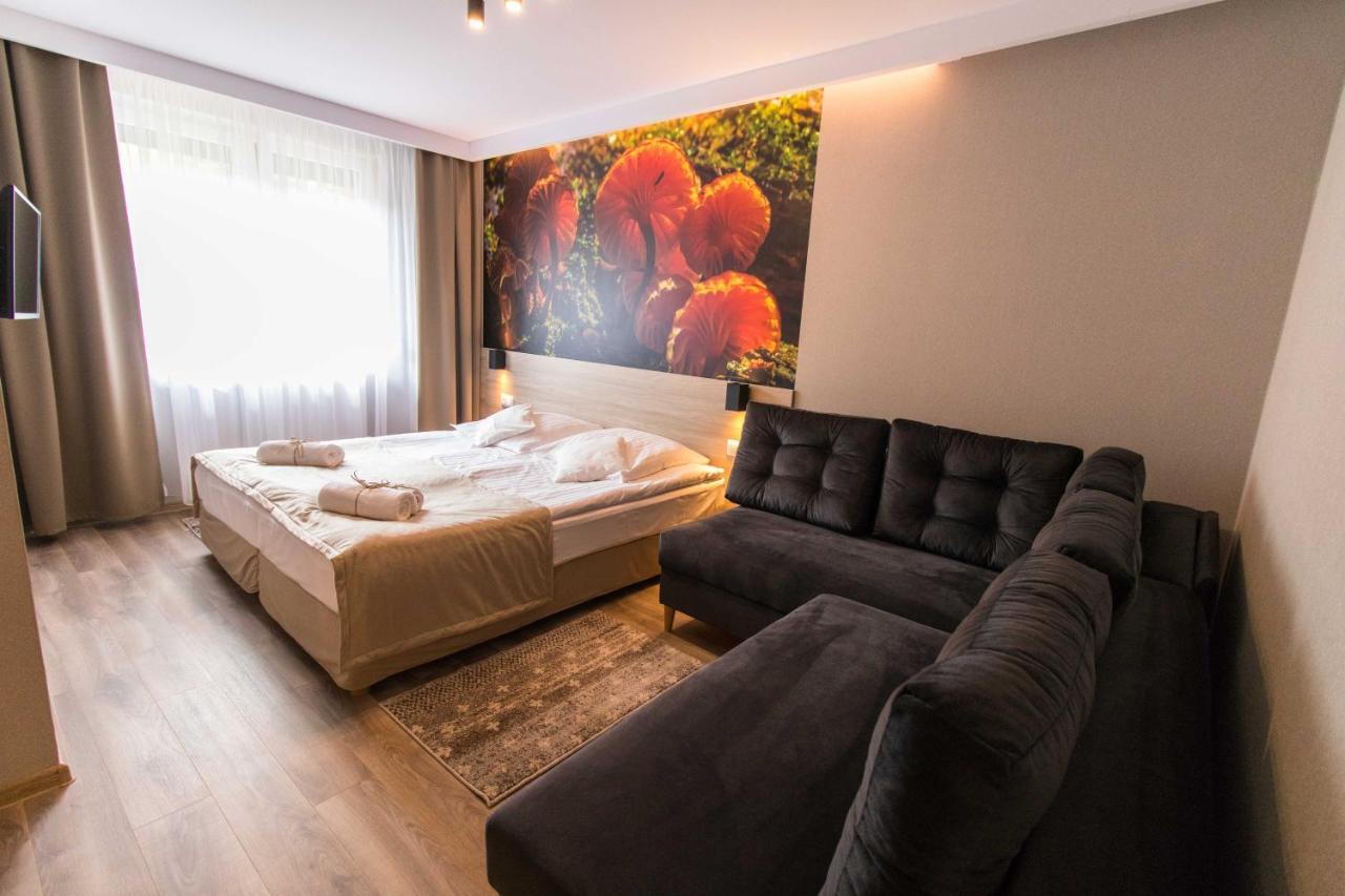 Hotel Osrodek Wypoczynkowy Iskra Piwniczna-Zdroj Esterno foto