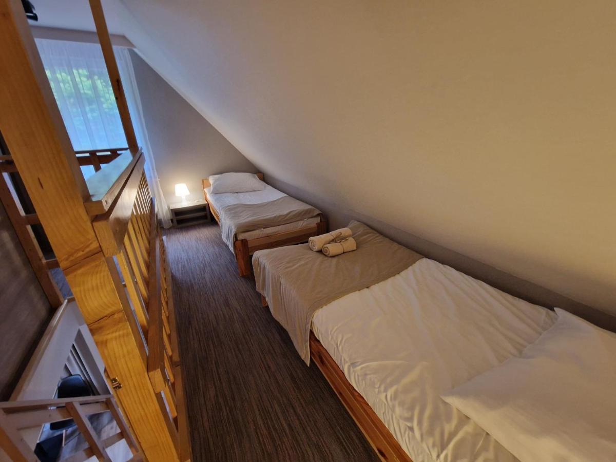 Hotel Osrodek Wypoczynkowy Iskra Piwniczna-Zdroj Esterno foto
