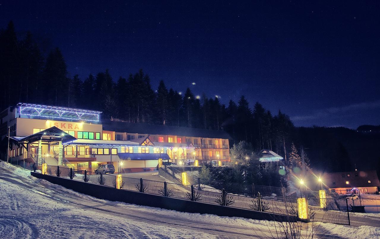 Hotel Osrodek Wypoczynkowy Iskra Piwniczna-Zdroj Esterno foto